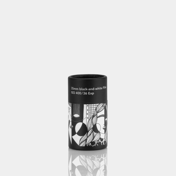 Revolog Paper 400 35mm Black and White Film (36 Exposures) Discount - Image 2